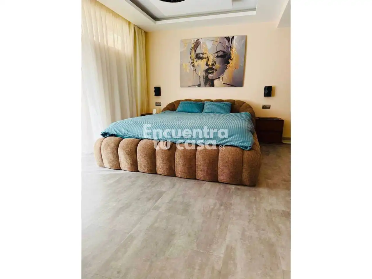 Duplex with pool for sale in Avenida París, imagen 4