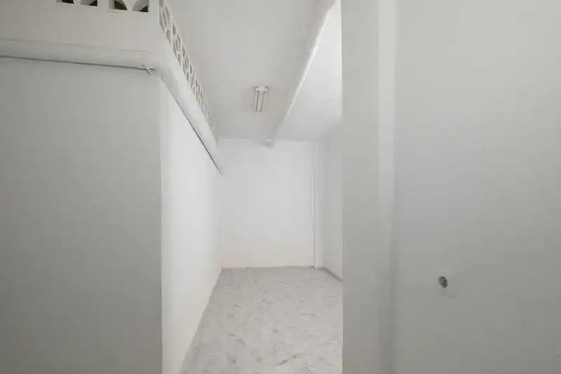 Local commercial à vendre à Calle DR. REJON DELGADO, imagen 23