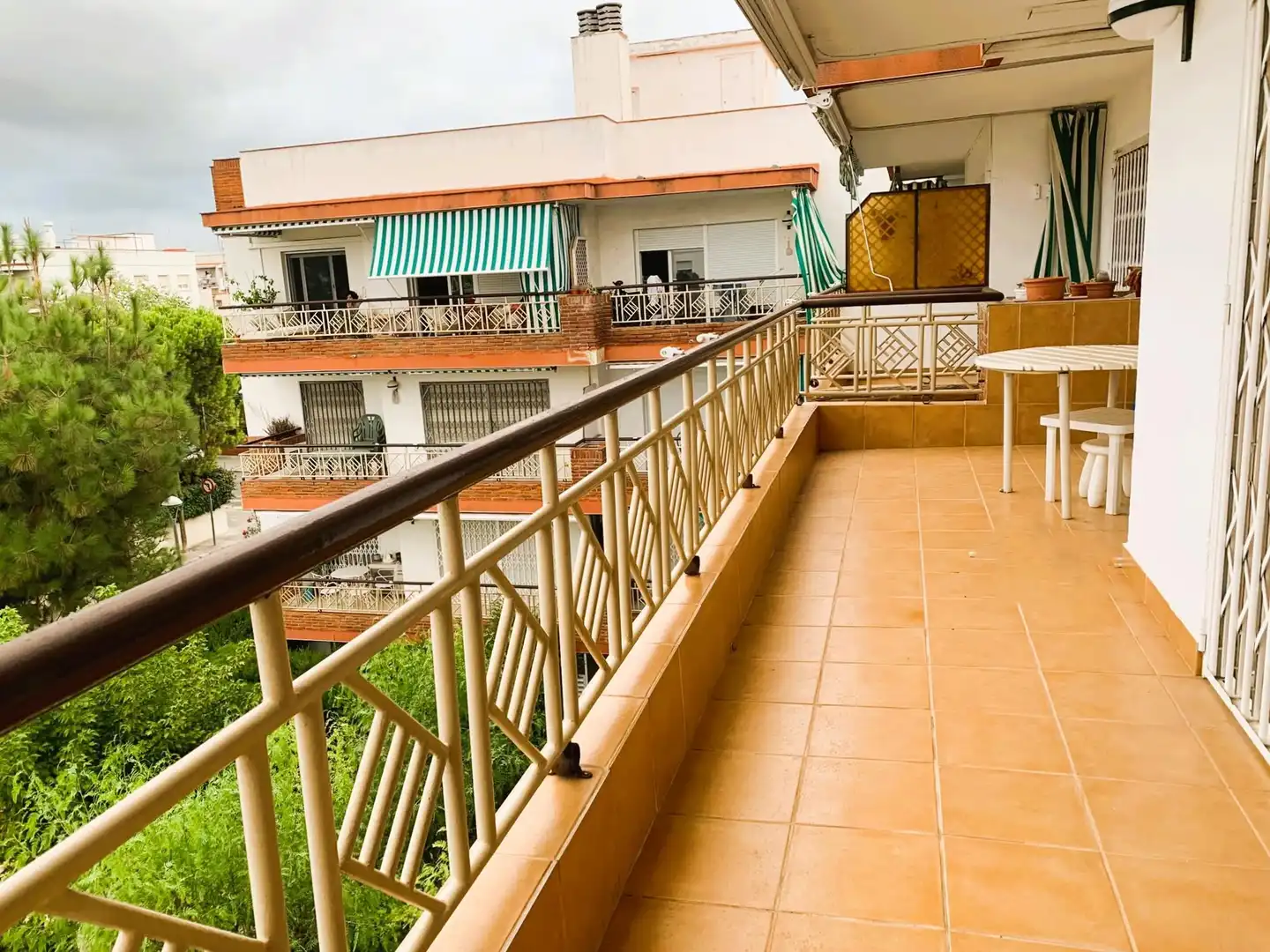 Terrasse von Dachboden zum Verkauf in Vilanova i la Geltrú mit Klimaanlage, Heizung und Privatgarten