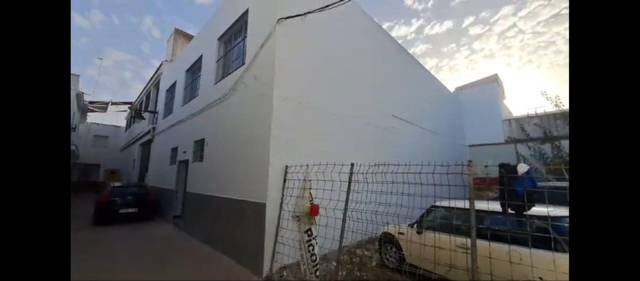 Casa-chalet en Venta en Moscatel en Centro