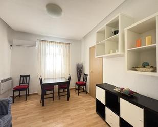 Bedroom of Apartment to rent in  Madrid Capital  with Air Conditioner, Heating and Furnished
