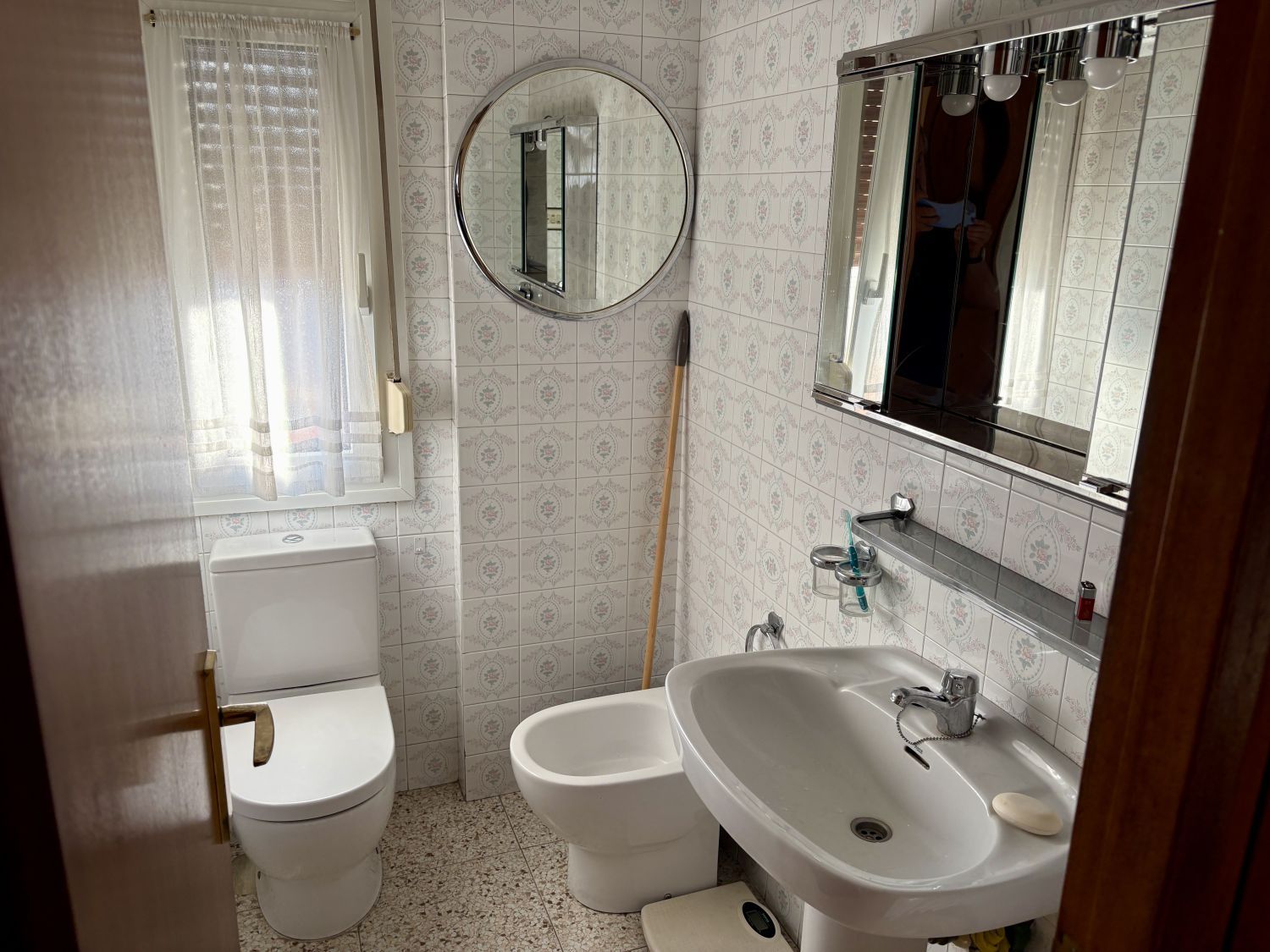 Bany de Pis en venda en Vitoria - Gasteiz amb Calefacció, Parquet i Terrassa