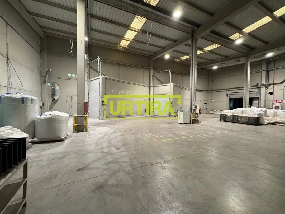 Fabrikhallen zur Miete in Errenteria