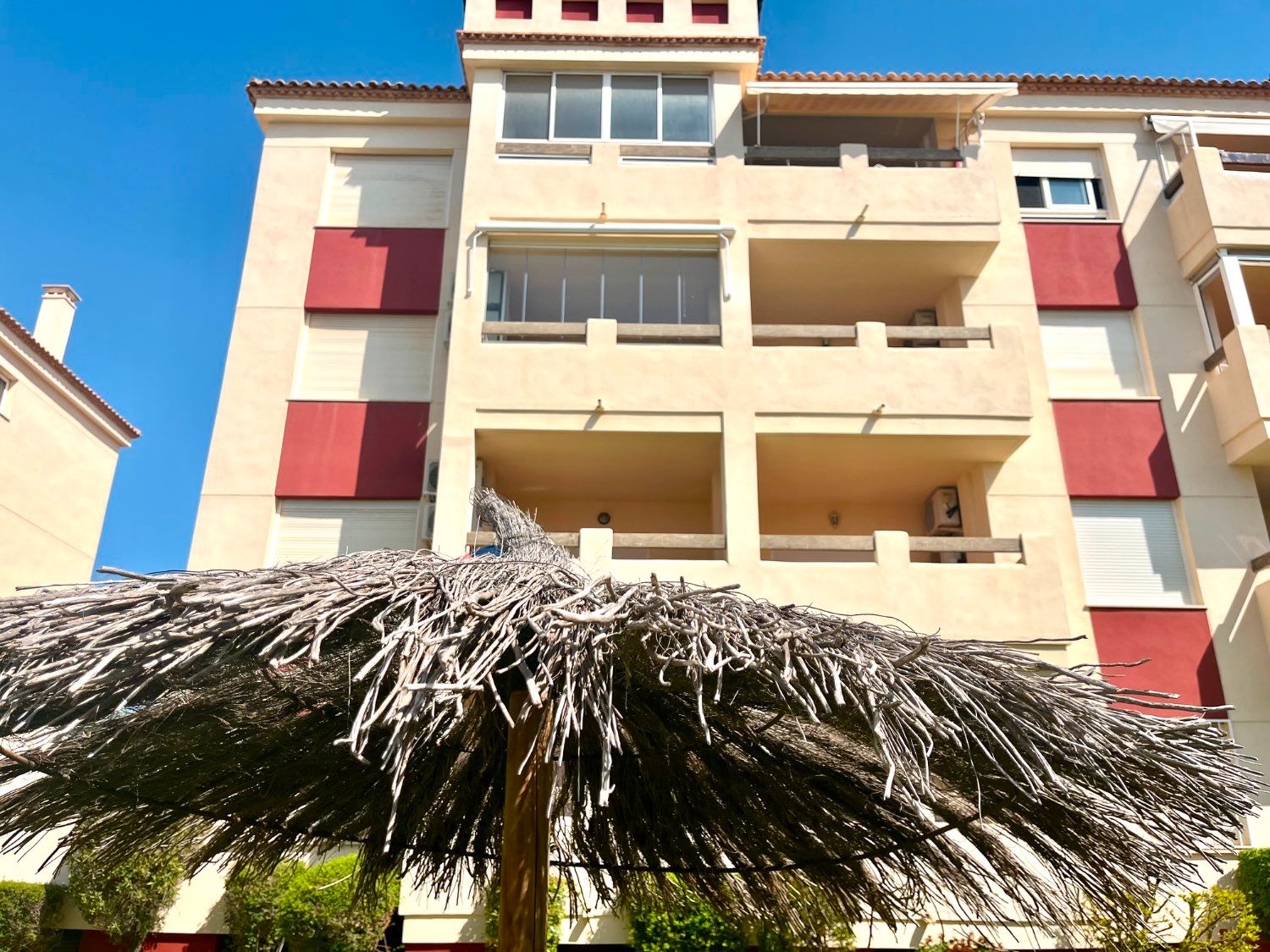 Vista exterior de Apartament en venda en Orihuela amb Aire condicionat, Piscina i Moblat