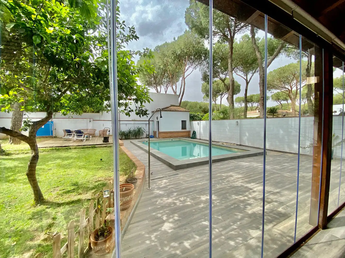 Piscina de Casa o xalet en venda en Alcalá de Guadaira amb Calefacció, Jardí privat i Terrassa