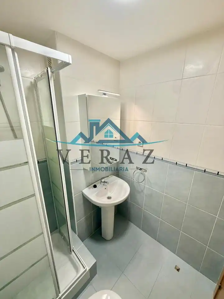 Bathroom of Flat for rent in Talavera de la Reina  with Air Conditioner, Heating and Furnished