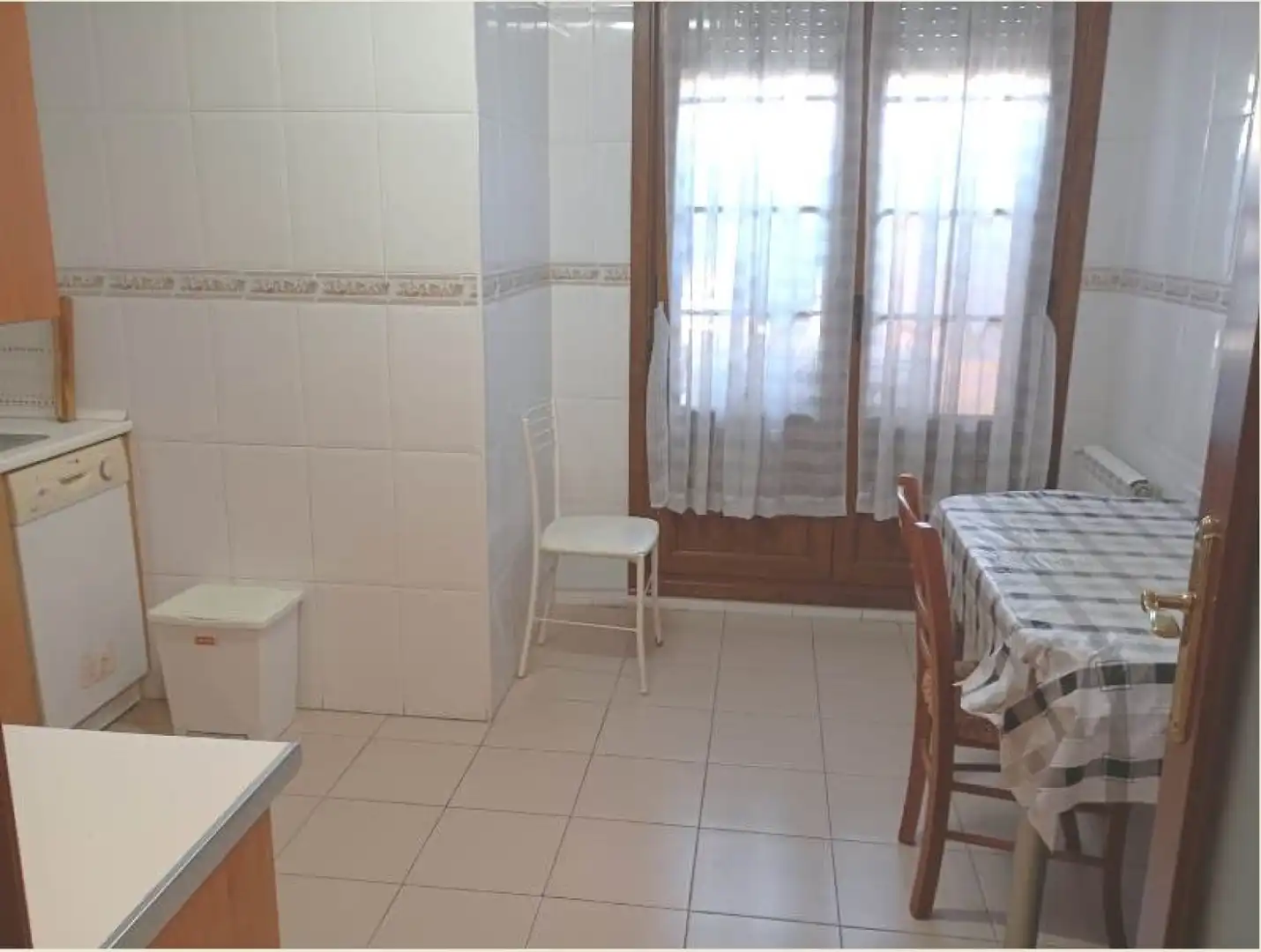 Cocina de Piso en venta en Cartes con Calefacción, Parquet y Terraza