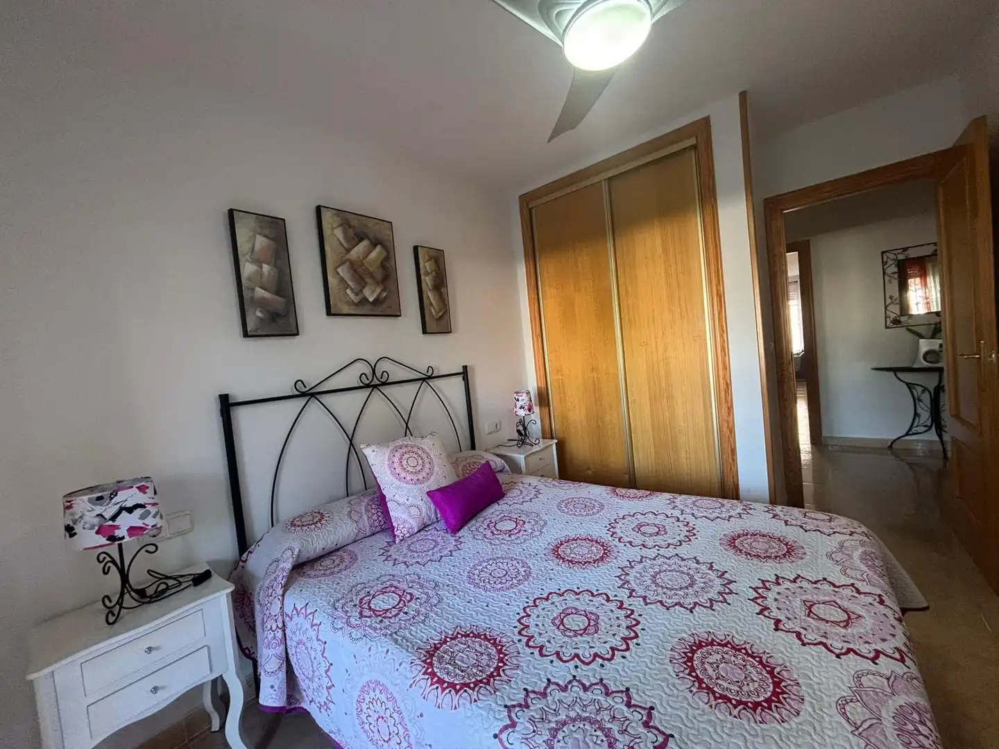 Habitación de Dúplex de alquiler en Los Alcázares con Jardín privado, Terraza y Amueblado