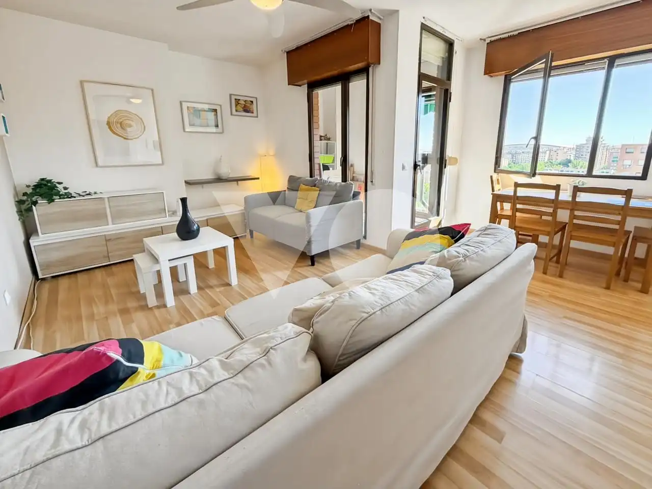 Living room of Flat for rent in Madrid  with Air Conditioner, Heating and Terrace