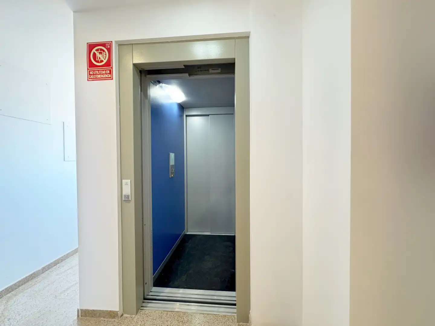 Apartament en venda en L'Escala amb Aire condicionat, Terrassa i Moblat
