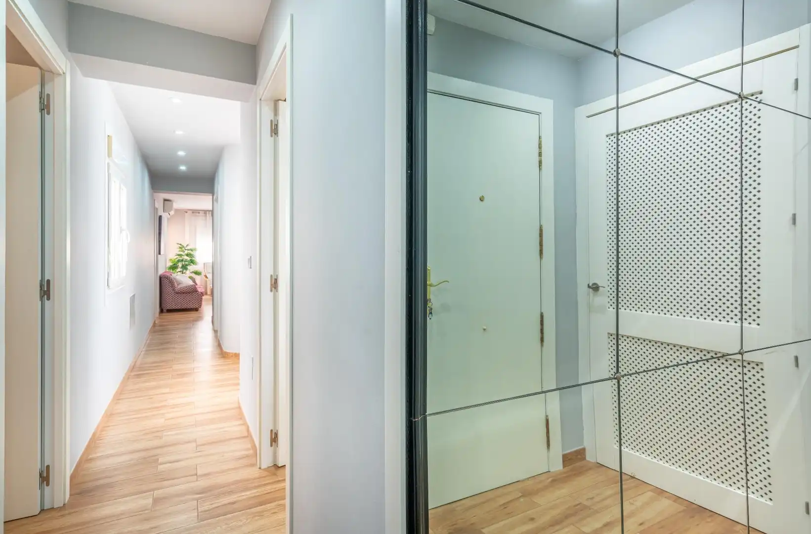 Wohnung zur Miete in Almería mit Klimaanlage, Heizung und Terrasse
