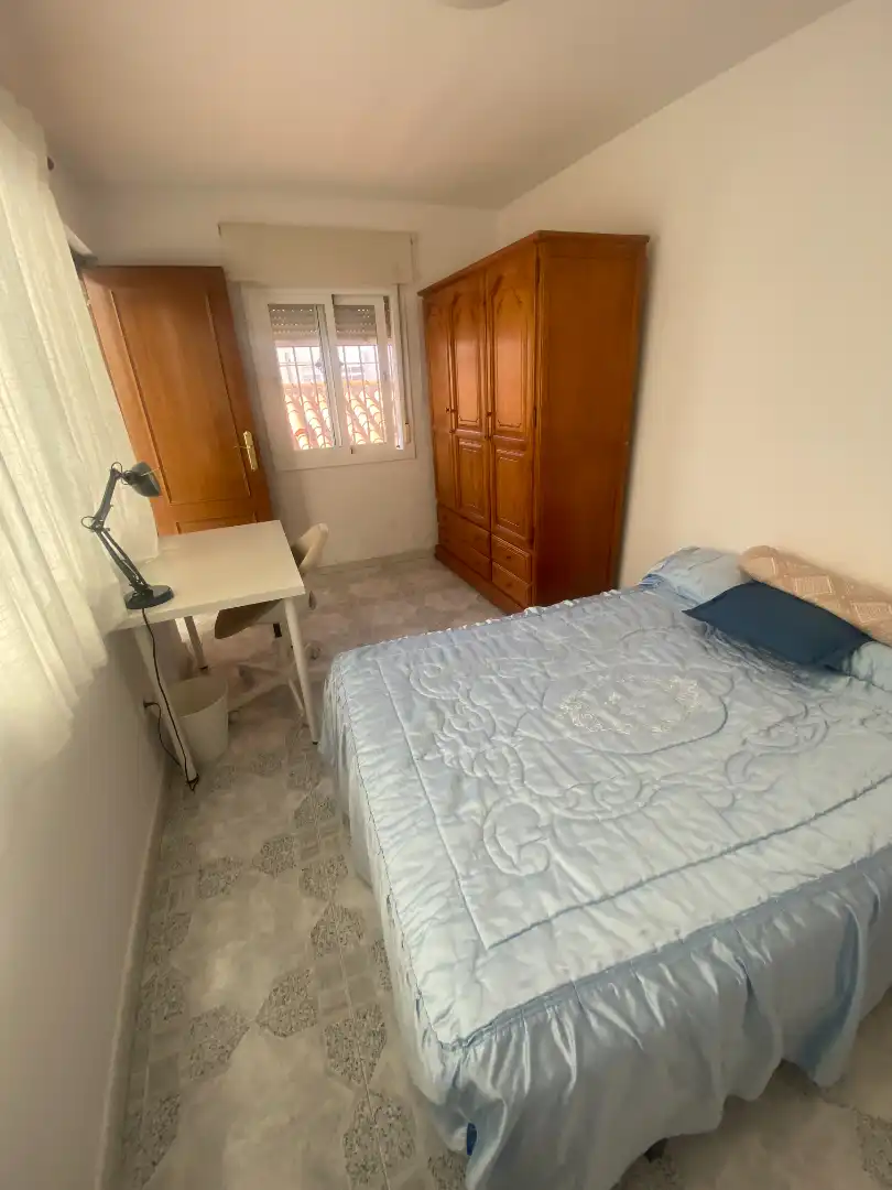 Habitación de Casa o chalet de alquiler en Málaga con Aire acondicionado, Terraza y Amueblado