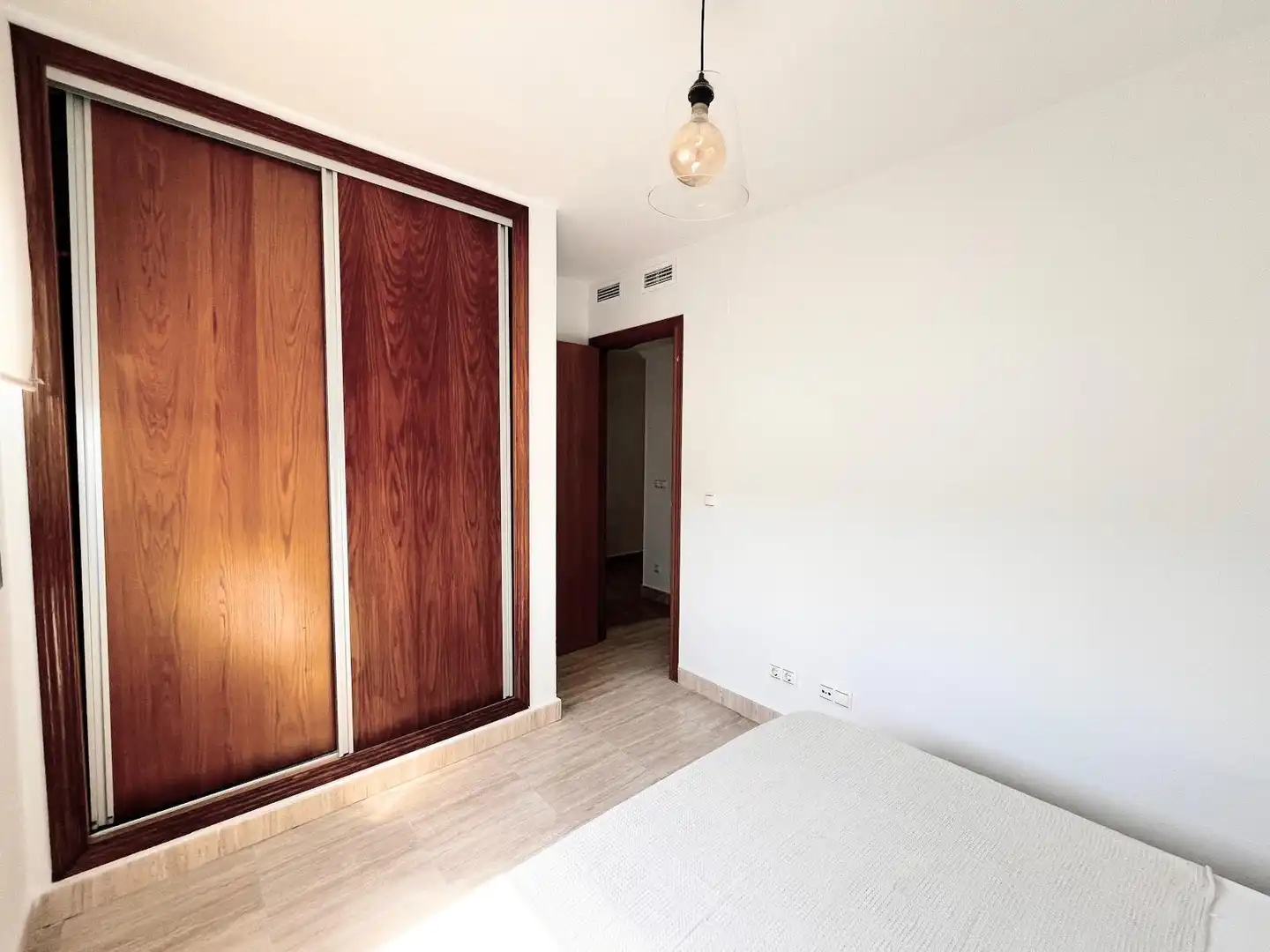 Bedroom of Ground floor for rent in L'Alfàs del Pi  with Air Conditioner, Heating and Terrace