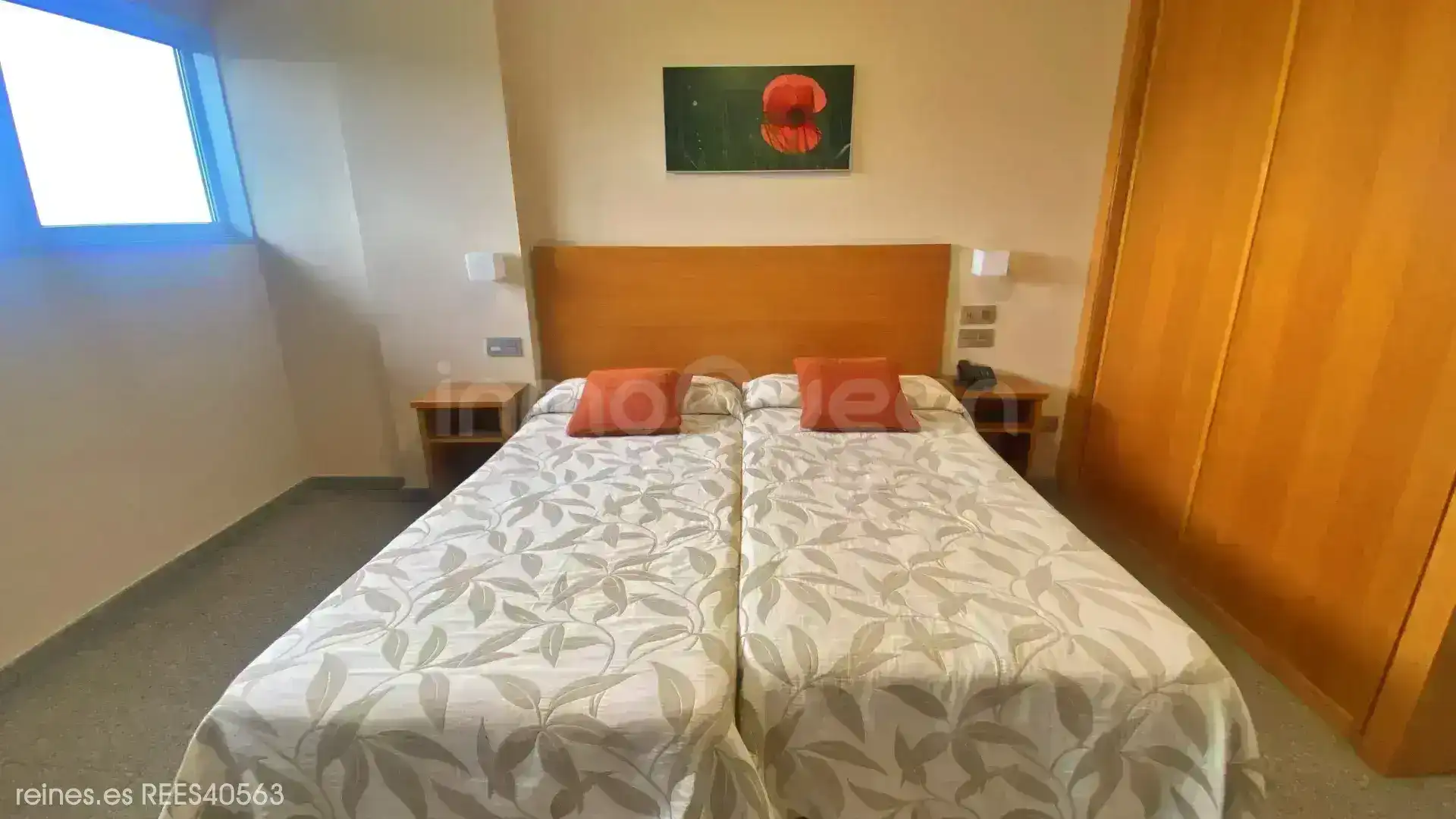 Schlafzimmer von Gebäude zur Miete in Oviedo 