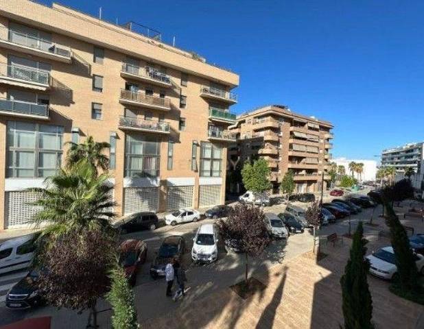 Apartamento en Venta en Pins Dels, 3, 3 en Parc Central