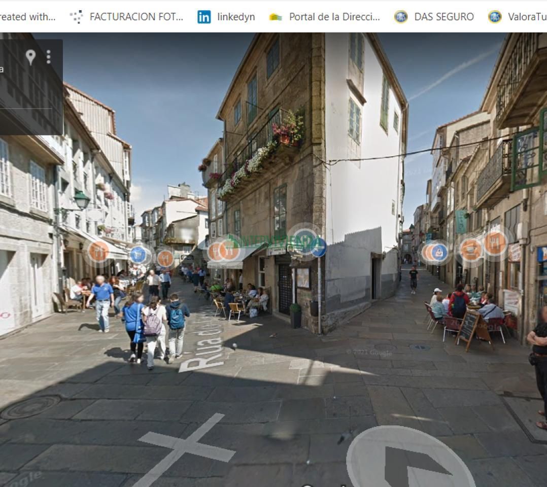 Exterior view of Building for sale in Santiago de Compostela 