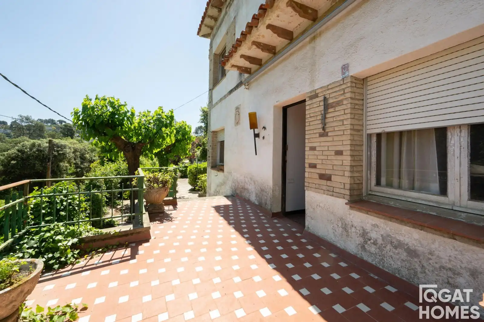 Terrassa de Casa o xalet en venda en Molins de Rei amb Traster i Piscina