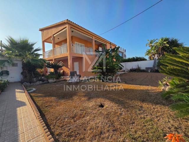 Casa-chalet en Venta en La Rajada en Boverals - Saldonar