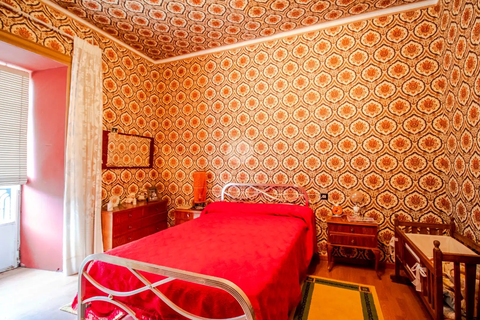 Schlafzimmer von Country house zum Verkauf in O Bolo  mit Privatgarten, Terrasse und Möbliert