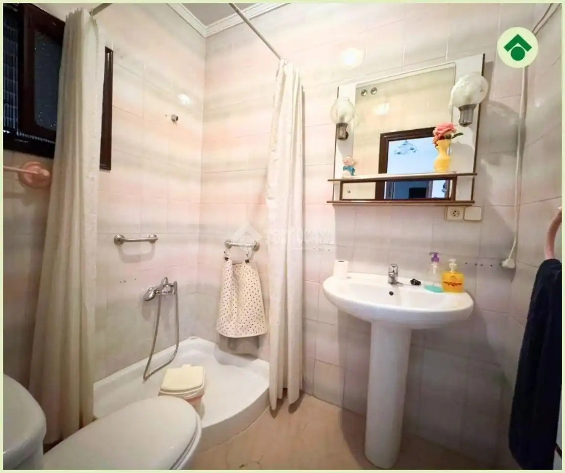 Baño de Casa o chalet en venta en Las Cabezas de San Juan con Terraza y Balcón