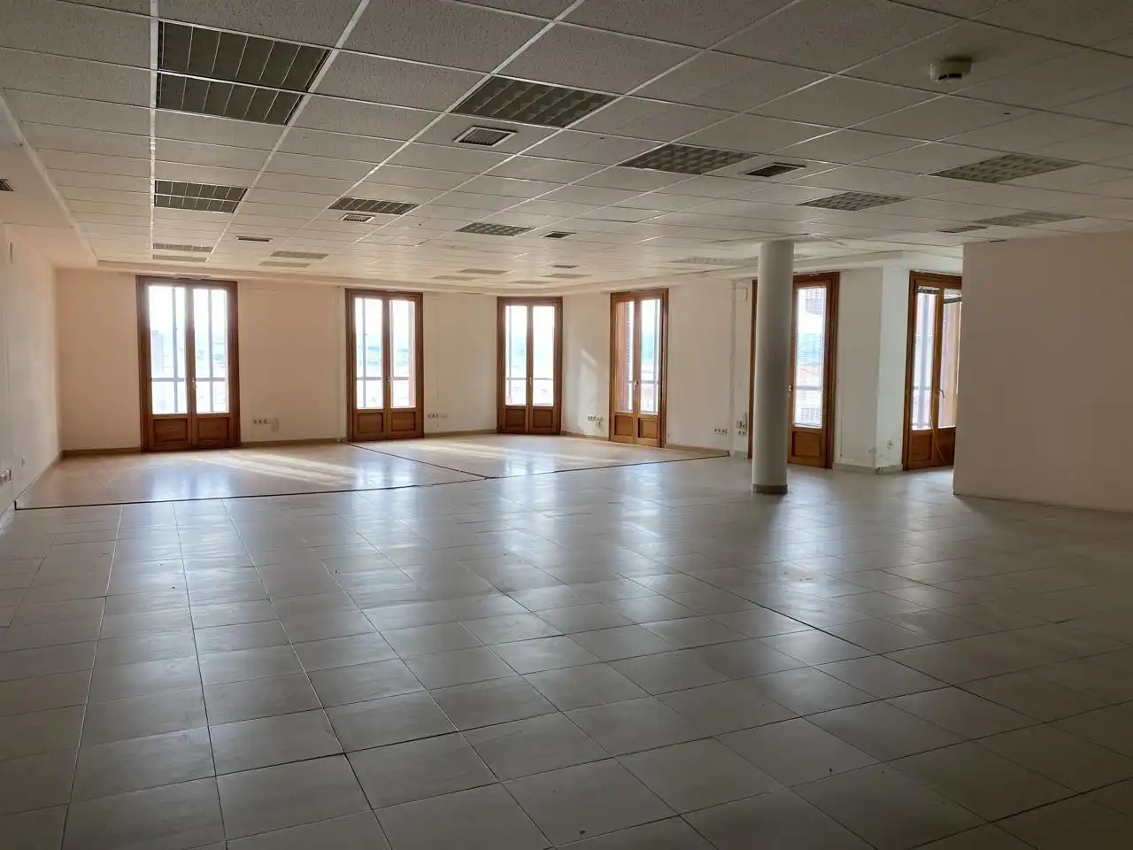 Business premises to rent in Del Duque De Alba, imagen 9