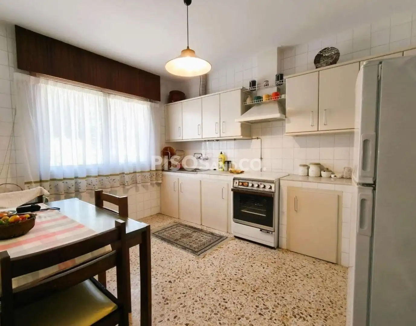 Cuina de Casa o xalet en venda en Culleredo amb Terrassa i Moblat