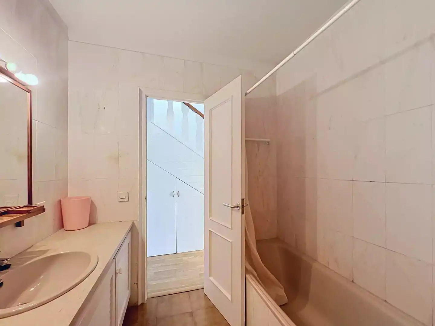 Badezimmer von Wohnungen zum Verkauf in Empuriabrava