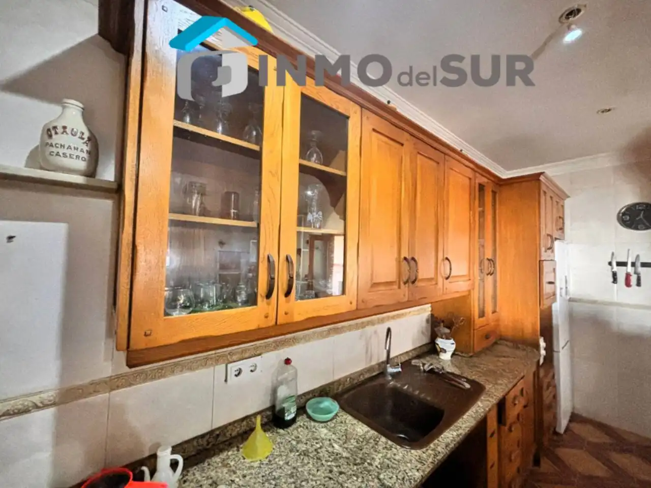 Cuina de Finca rústica en venda en Cabra amb Jardí privat i Piscina
