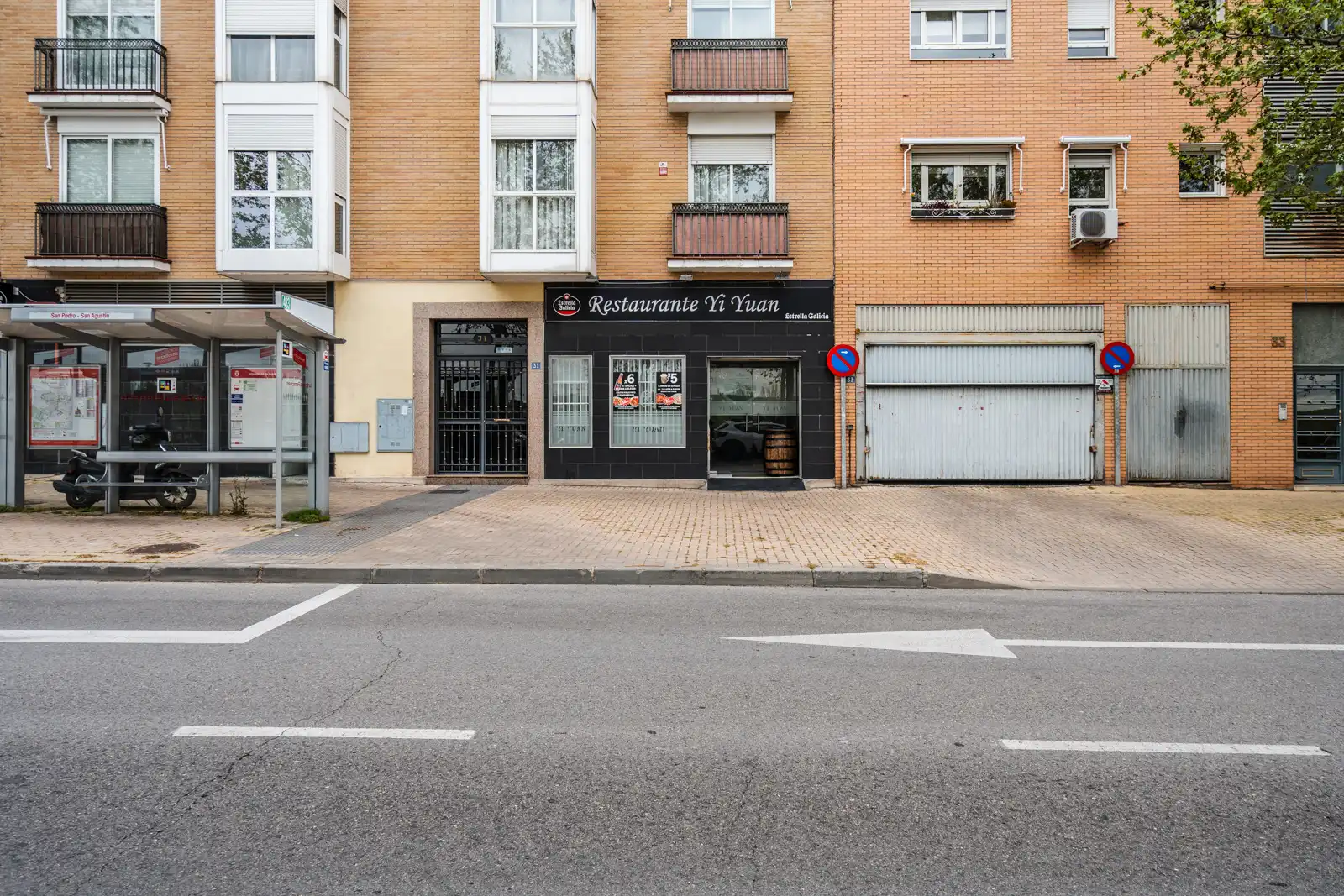 Exterior view of Commercial properties for sale in Leganés  with Air Conditioner, Heating and Furnished