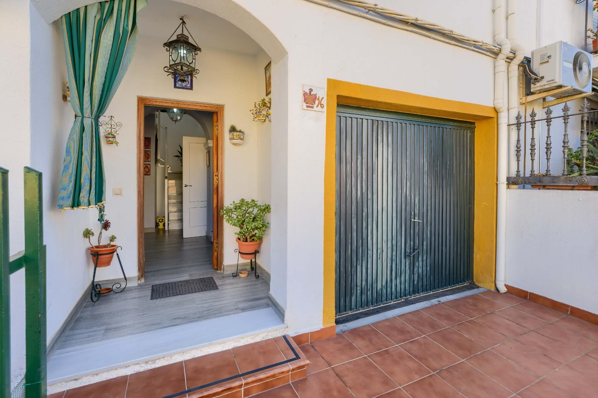 Single-family semi-detached for sale in Villanueva del Ariscal  with Private garden