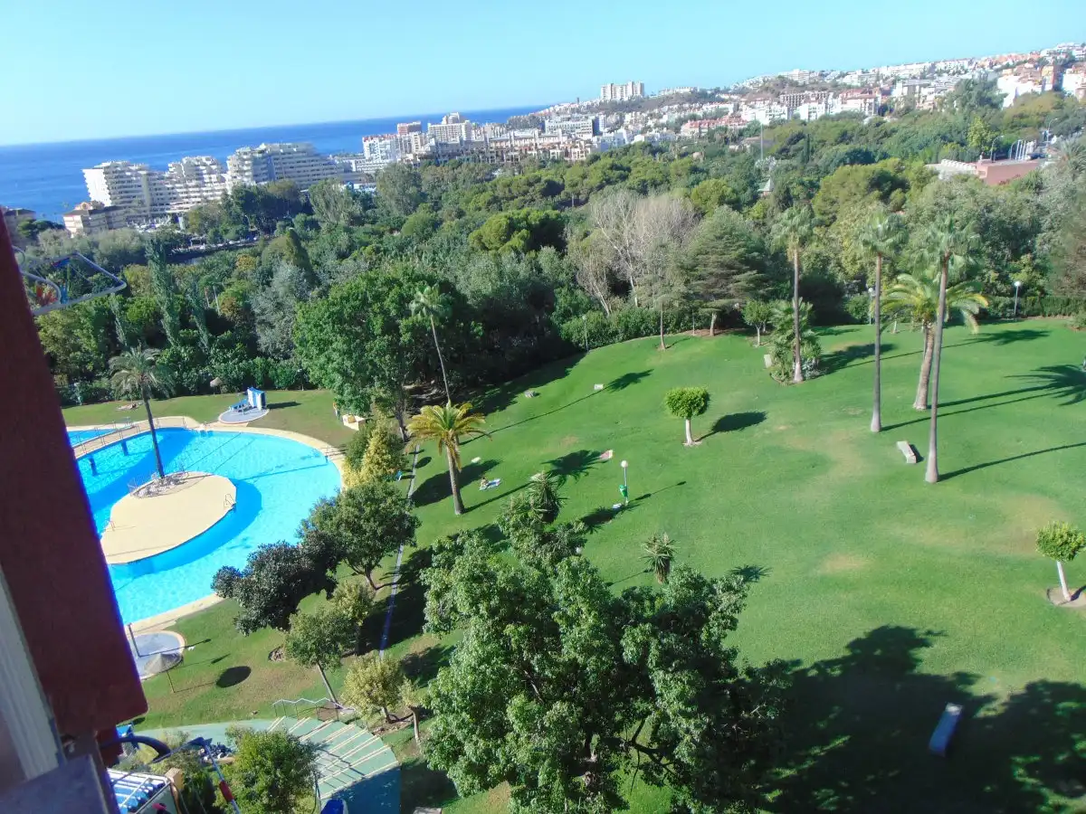 Jardí de Estudi en venda en Benalmádena amb Aire condicionat, Calefacció i Terrassa