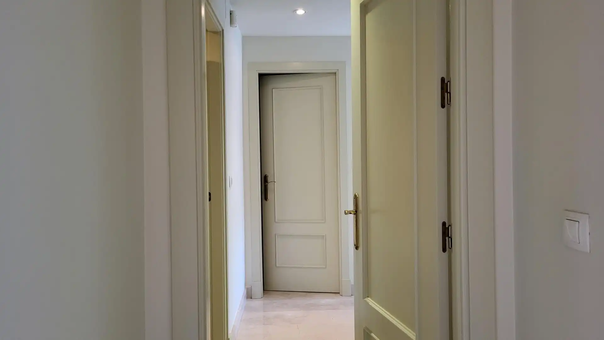 Apartamento con terraza en venta en Nueva Andalucía, imagen 38