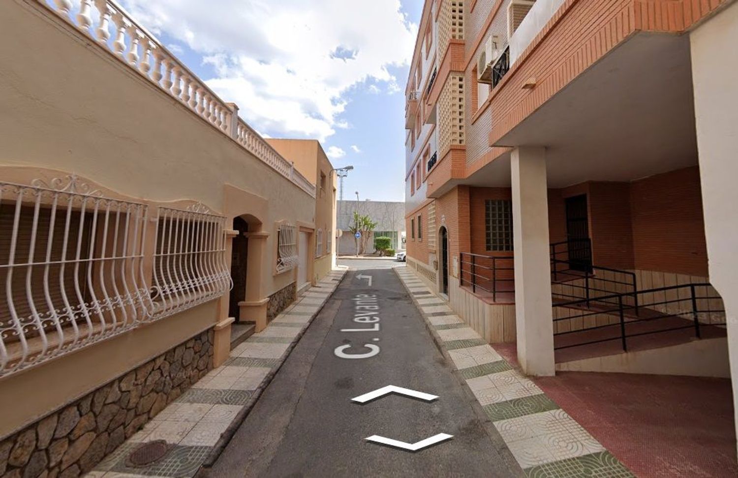 Vista exterior de Pis en venda en Roquetas de Mar
