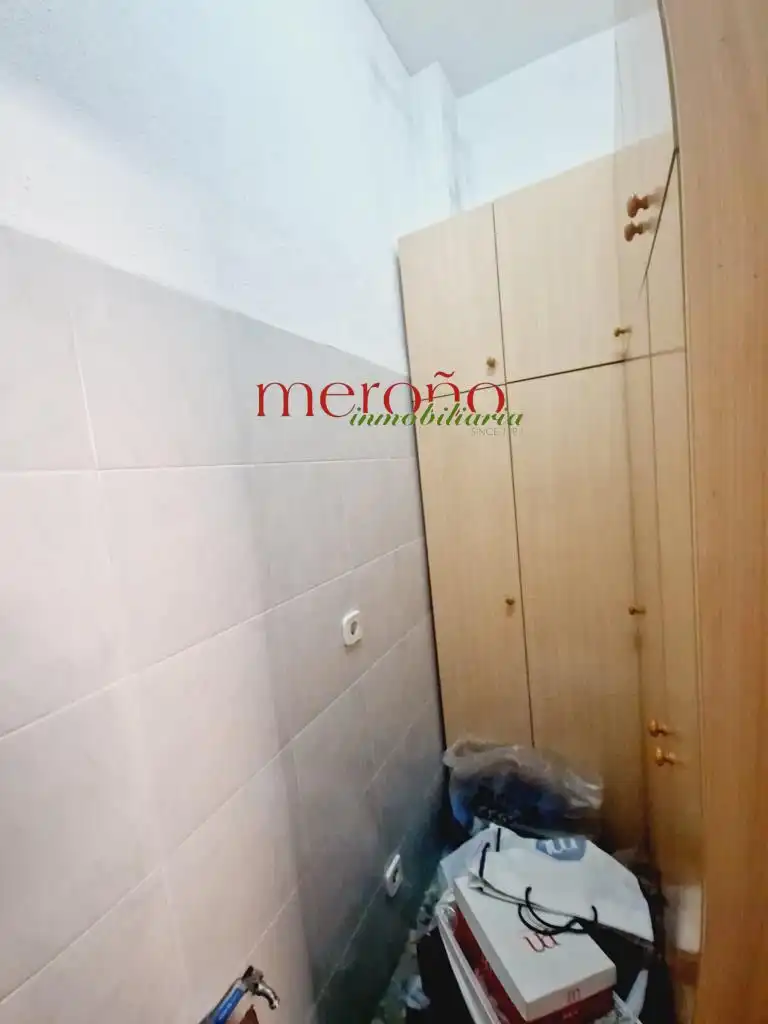 Bany de Planta baixa en venda en Elche / Elx amb Jardí privat, Parquet i Terrassa