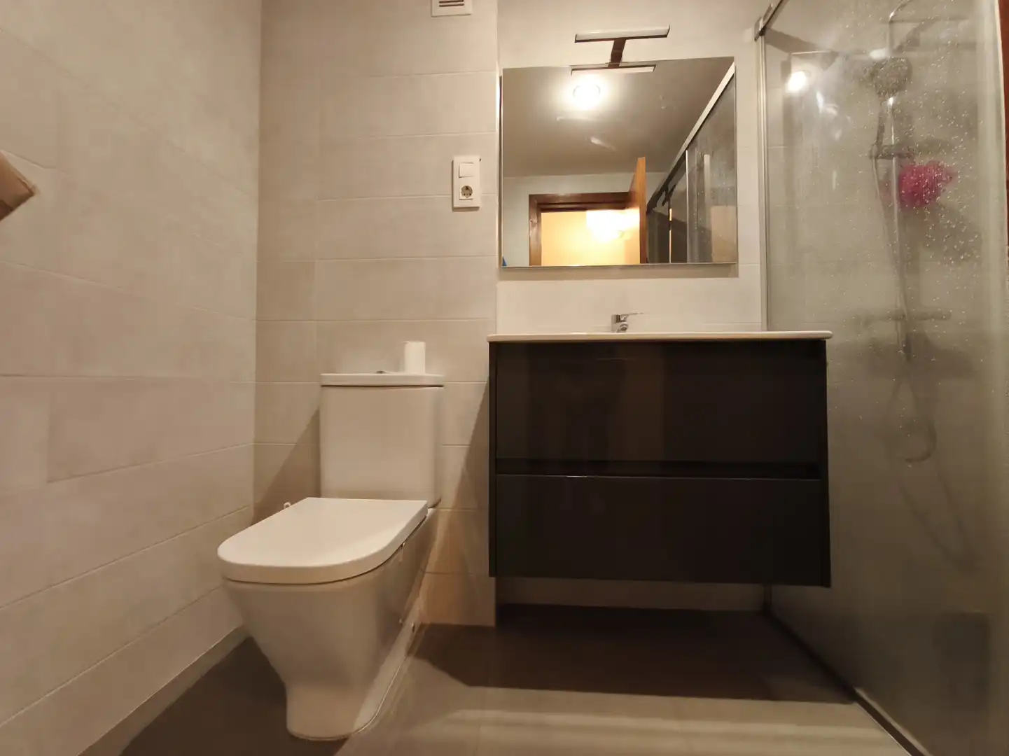 Bathroom of Flat for sale in  Logroño  with Heating