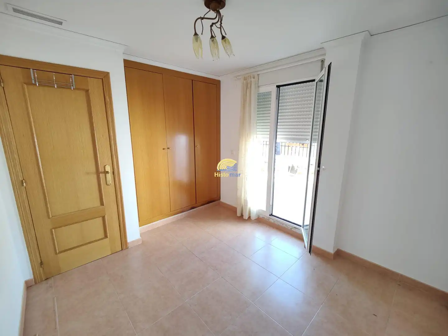 Dormitori de Casa adosada en venda en Albalat dels Tarongers amb Terrassa i Balcó