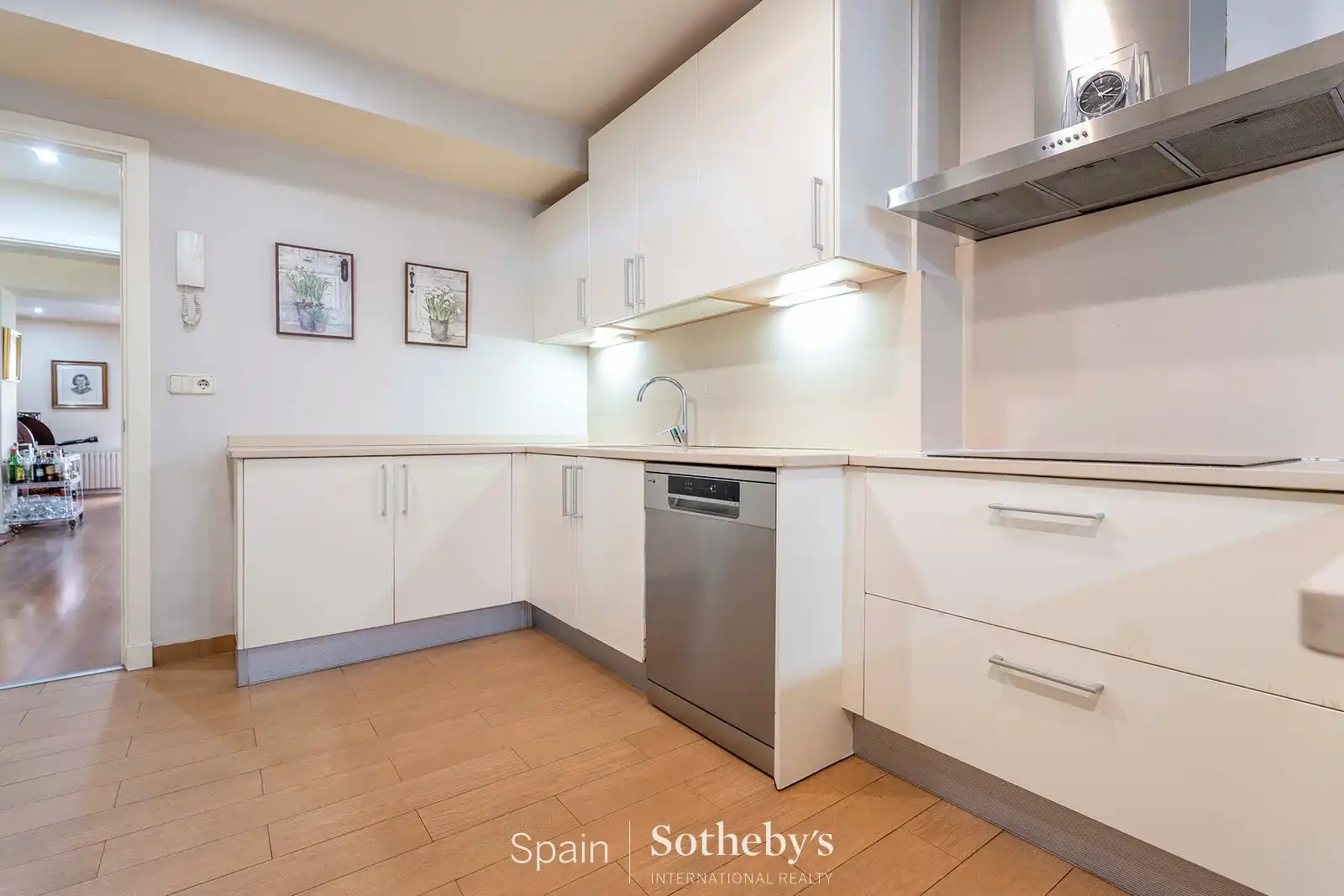Cocina de Apartamento en venta en Madrid con Aire acondicionado, Calefacción y Terraza