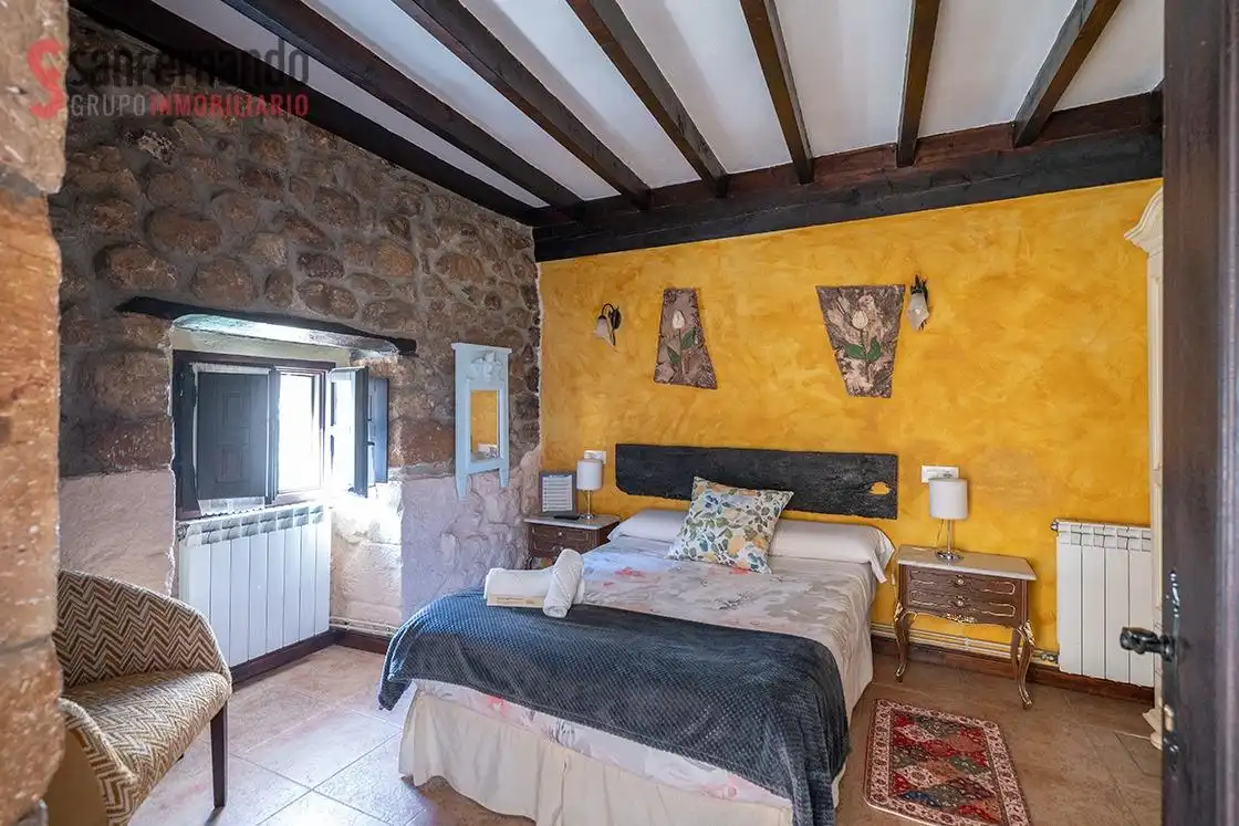 Habitación de Edificio en venta en Mazcuerras