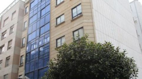 Foto 2 de Piso en venta en Calle Joaquin Costa, Zona de Plaza de Barcelos, Pontevedra Capital