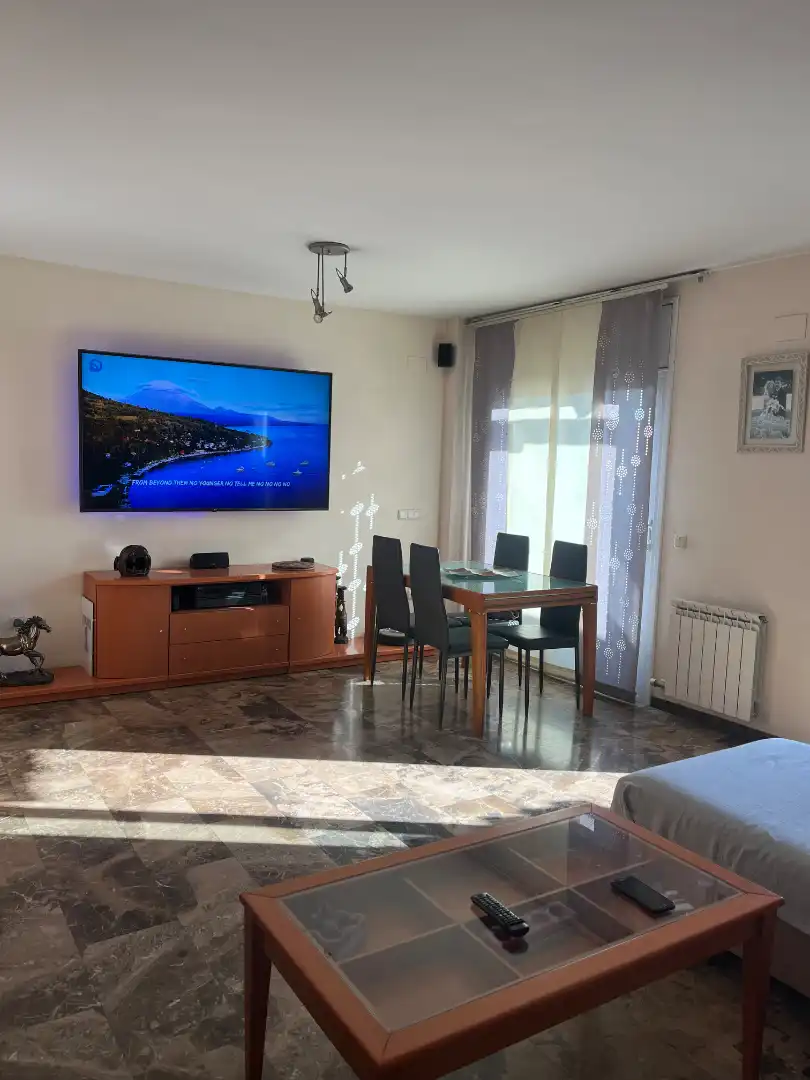 Adosado con terraza en venta en Carrer Berna 23, imagen 6