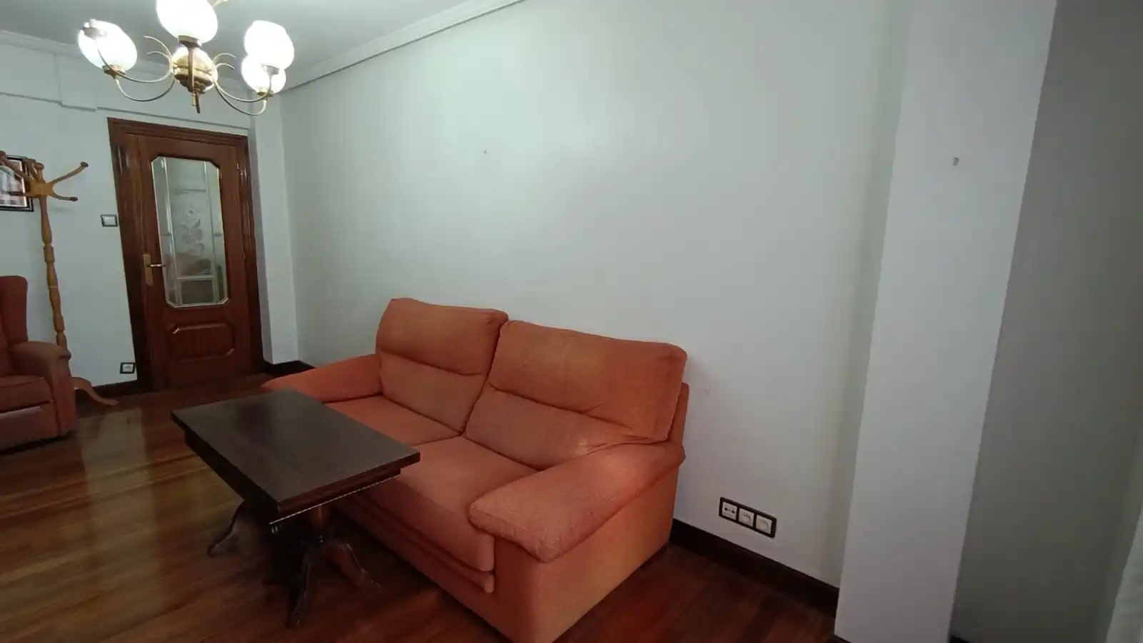 Sala de estar de Piso en venta en Bilbao  con Calefacción, Parquet y Amueblado