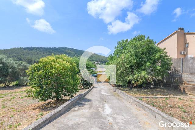Terreno residencial en Venta en AV XALOC en La Sentiu