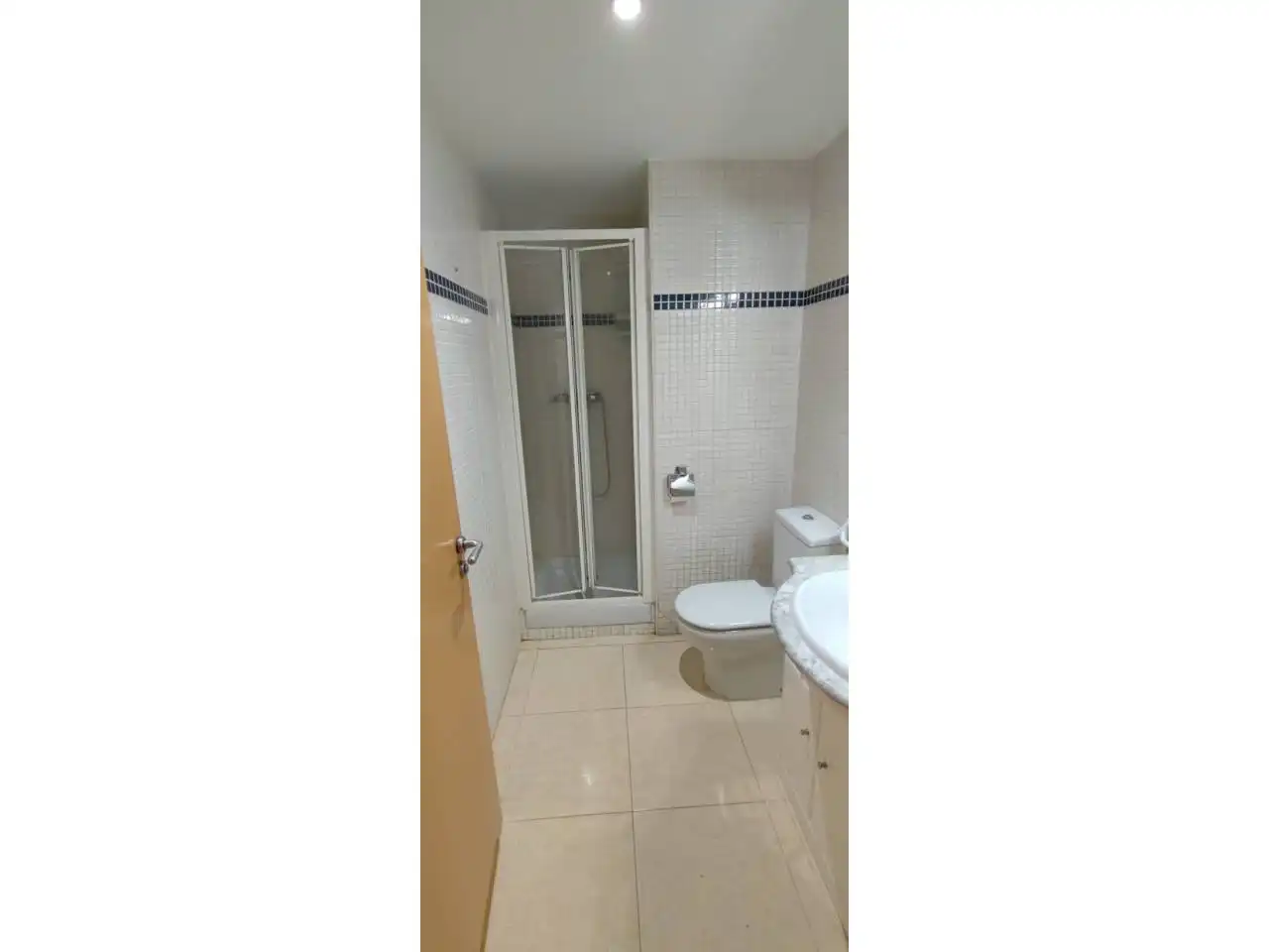 Bathroom of Flat for rent in Manresa  with Heating, Terrace and Furnished
