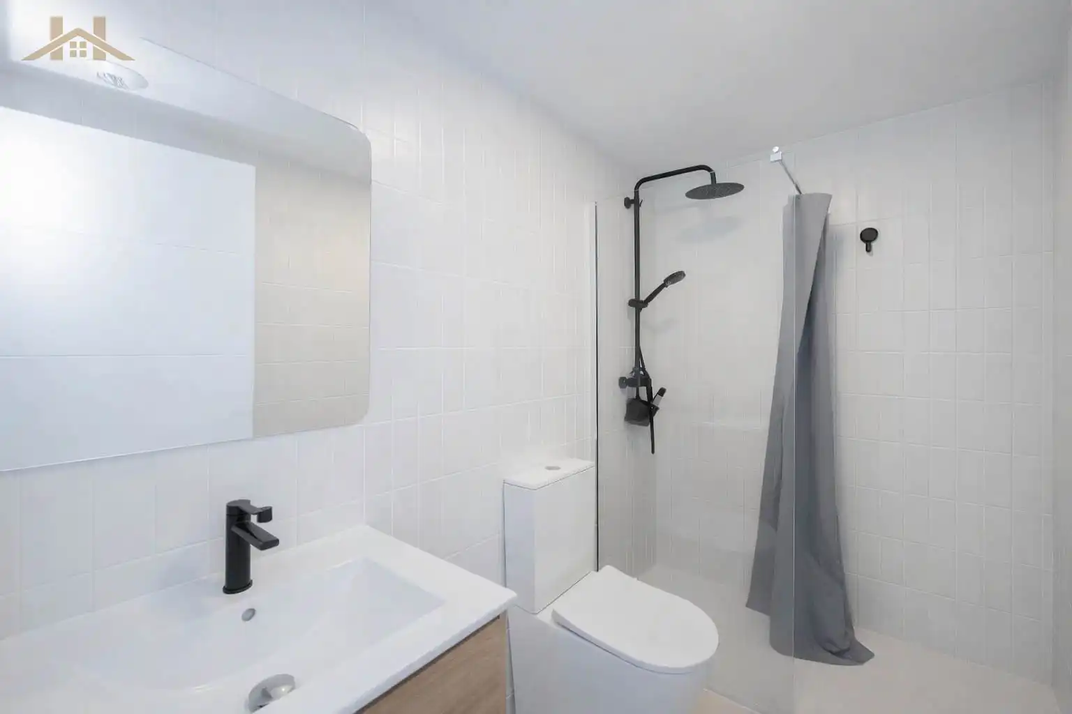 Baño de Loft en venta en San Sebastián de los Reyes con Aire acondicionado, Terraza y Amueblado