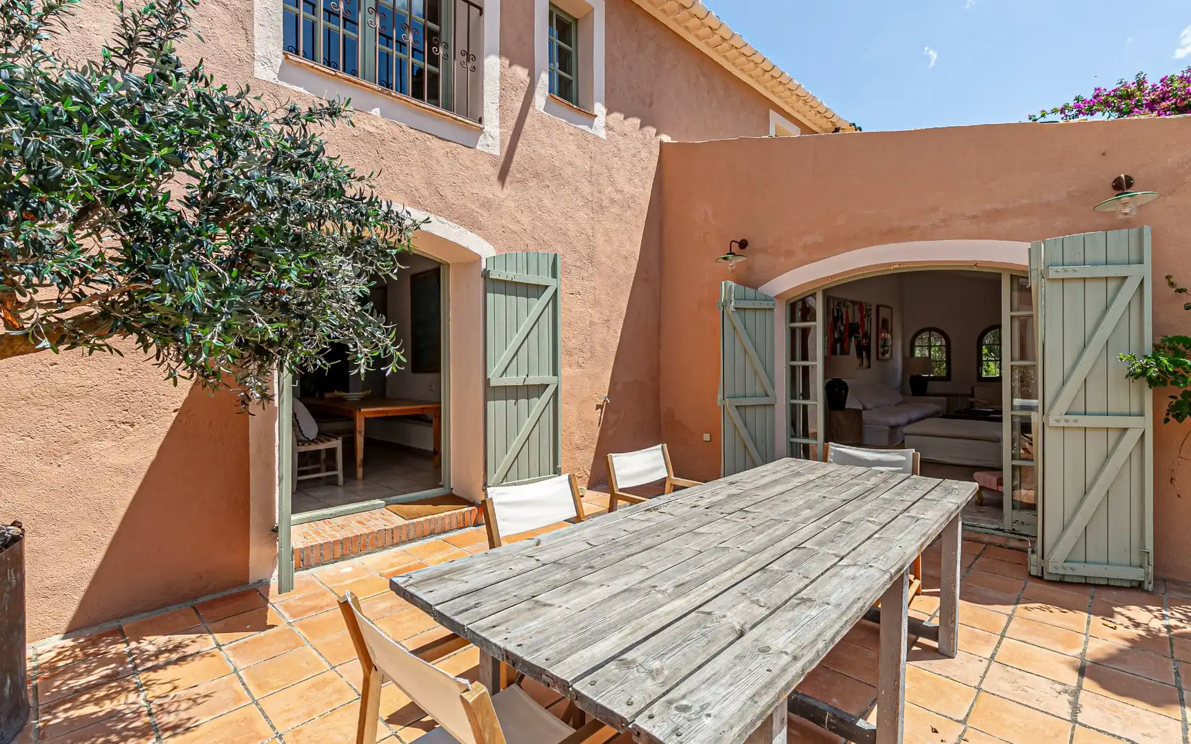 Terrasse von Country house zum Verkauf in Torrelles de Foix mit Heizung, Privatgarten und Terrasse