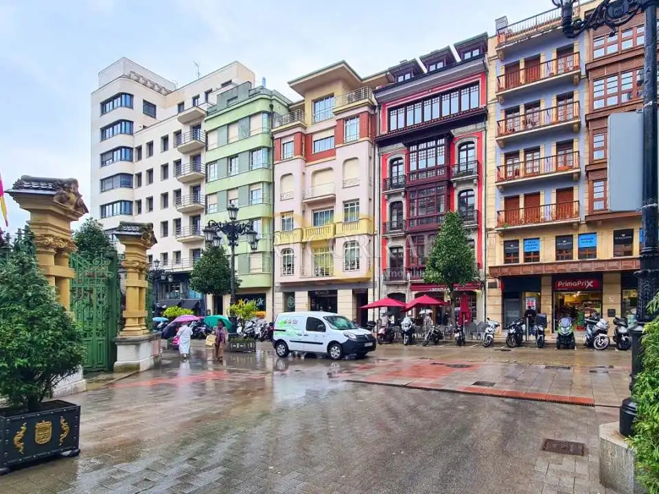 Exterior view of Flat for sale in Oviedo   with Heating, Terrace and Storage room