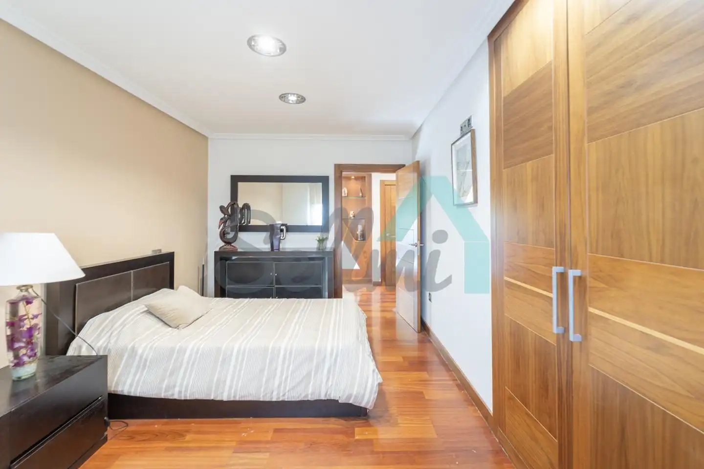 Habitación de Casa o chalet en venta en Oviedo  con Calefacción, Jardín privado y Parquet