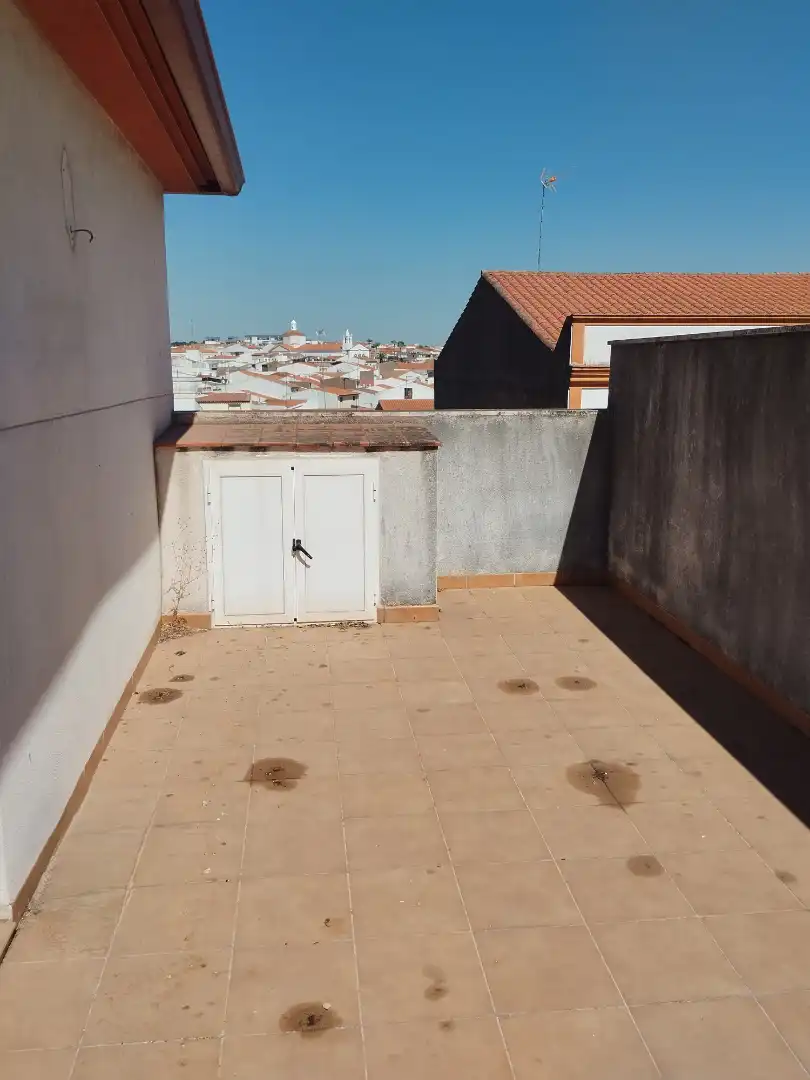 Terrasse von Wohnung zum Verkauf in Oliva de la Frontera mit Klimaanlage, Heizung und Terrasse