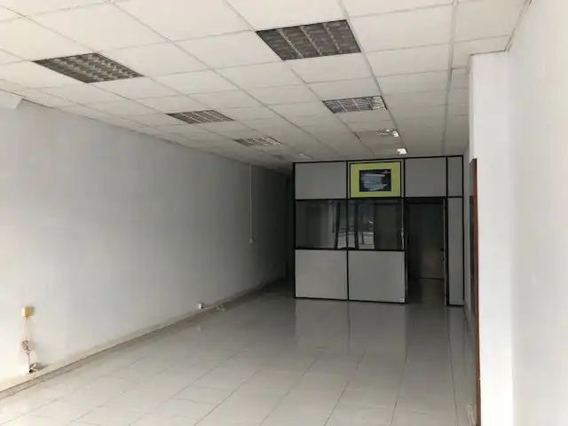 Business premises to rent in Las Arenas, imagen 2