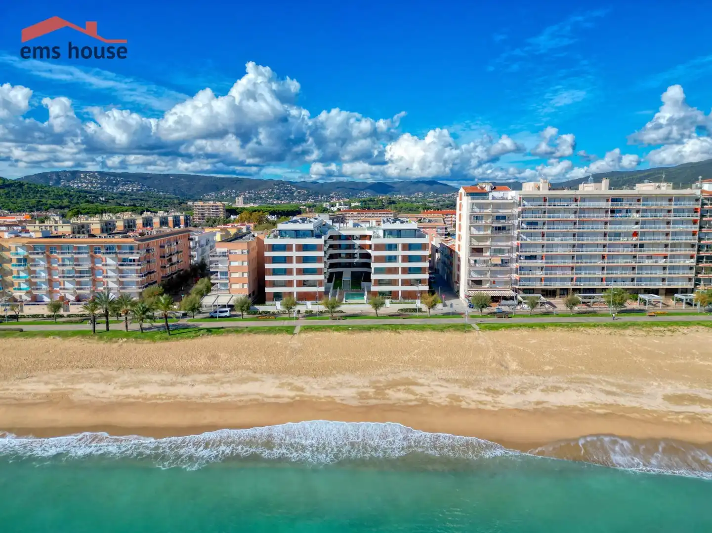 Vista exterior de Planta baixa en venda en Calonge i Sant Antoni amb Calefacció, Terrassa i Traster